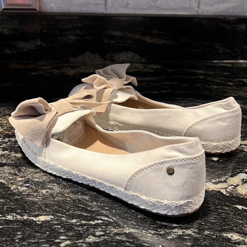 NWOB UGG Canvas Bow Flats - Picture 6 of 14